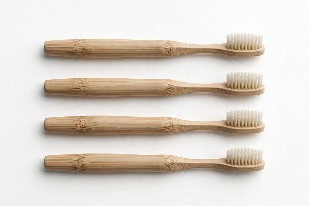 Lot de 4 brosses à dents en bambou – présentation minimaliste