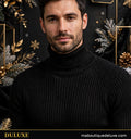 Pull col roulé pour homme DULUXE noir en maille côtelée porté en studio, visuel principal