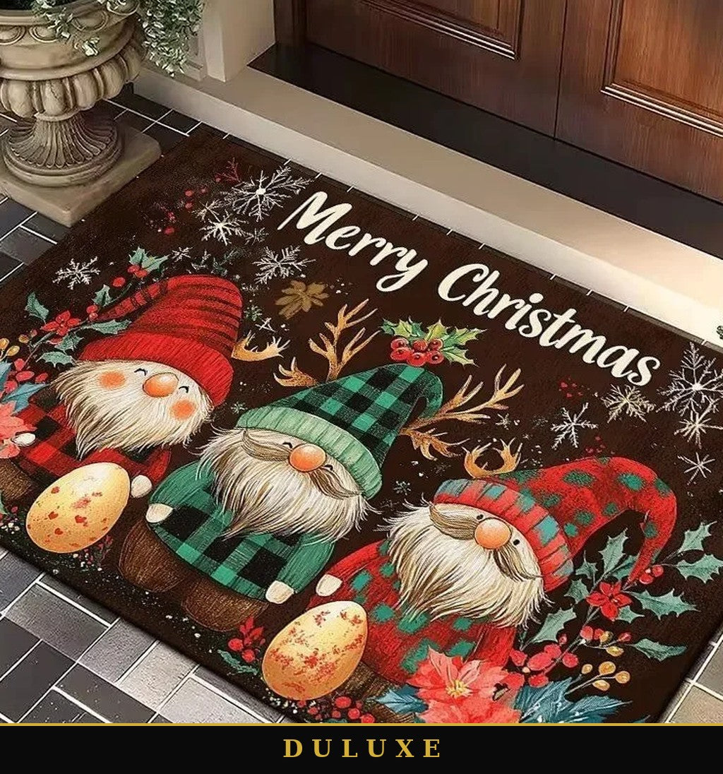 Gros plan sur les gnomes des fêtes du tapis de porte de Noël DULUXE