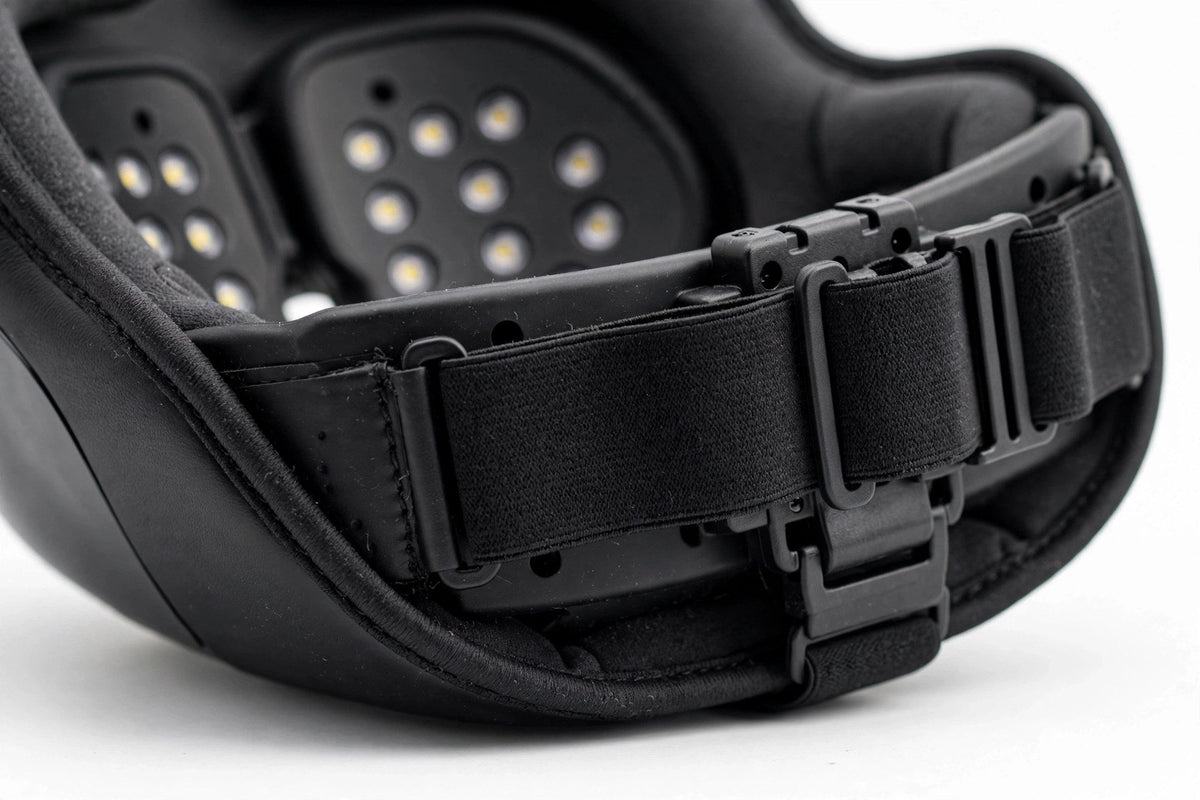 Sangle réglable élastique du masque LED, détail du système d'attache