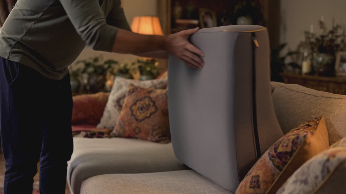 Vidéo démo DULUXE – détente sur le ventre et jambes surélevées avec le coussin de position