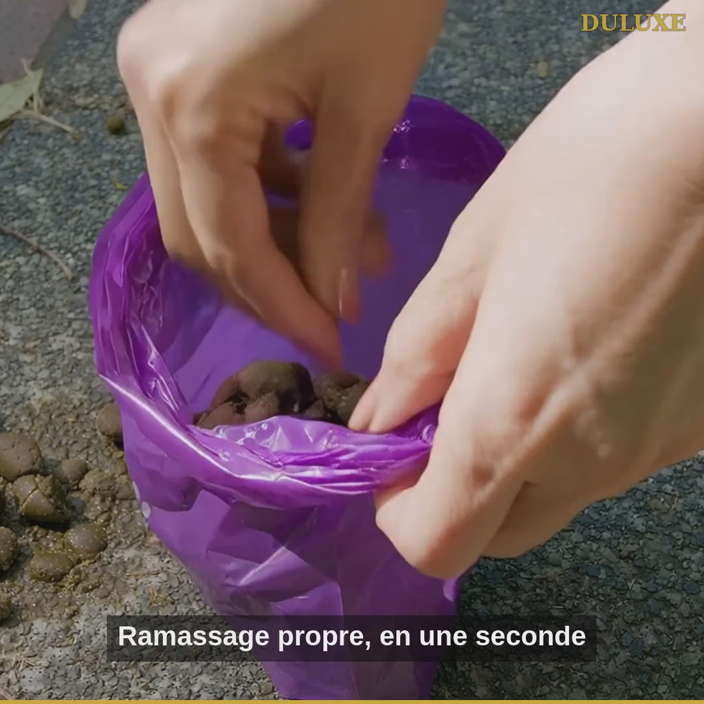 Vidéo démo des sacs à déjections extra épais DULUXE : ramassage propre et distributeur de laisse en français